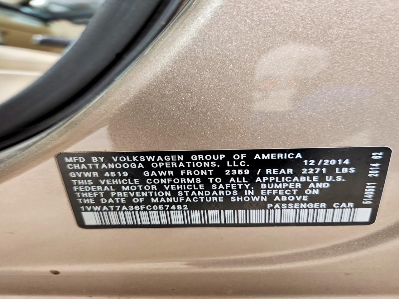 2015 VOLKSWAGEN PASSAT photo 23
