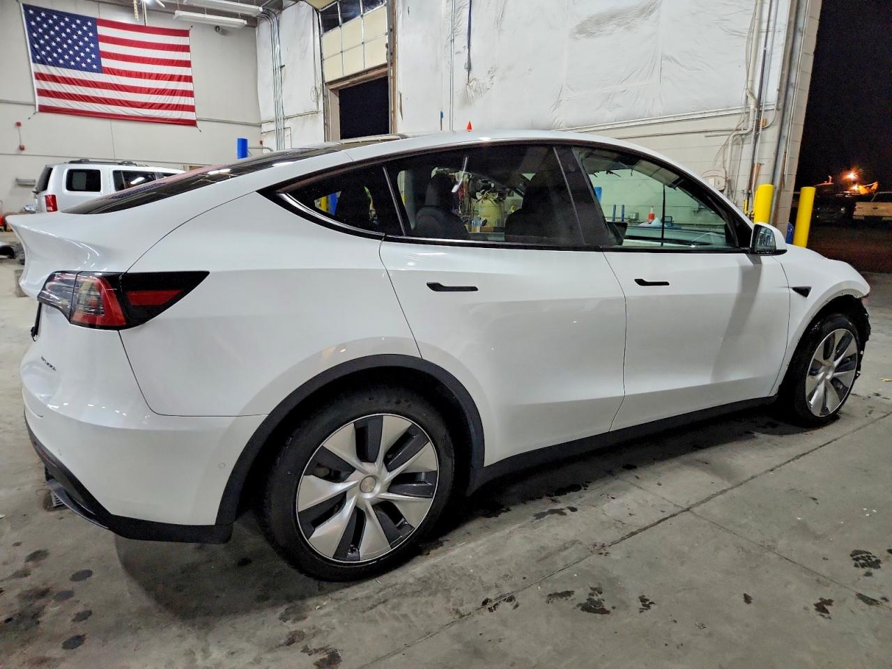 2021 TESLA MODEL Y photo 3