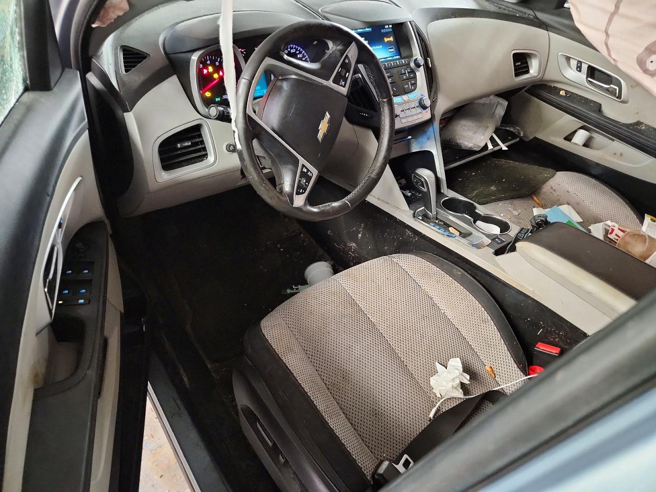 2015 CHEVROLET EQUINOX LT photo 8