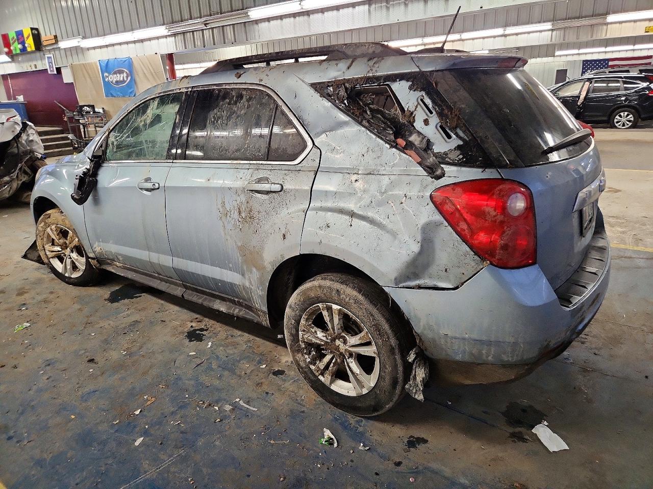 2015 CHEVROLET EQUINOX LT photo 2