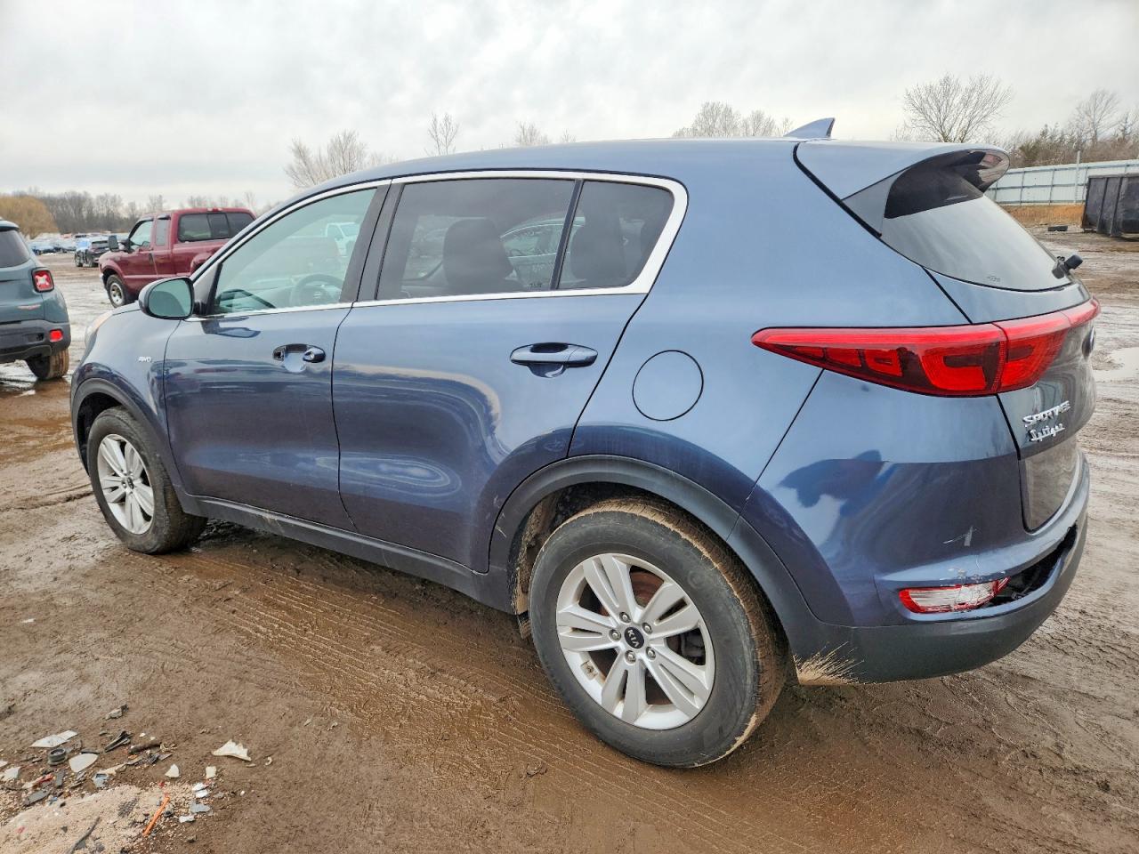 2019 KIA SPORTAGE LX photo 2