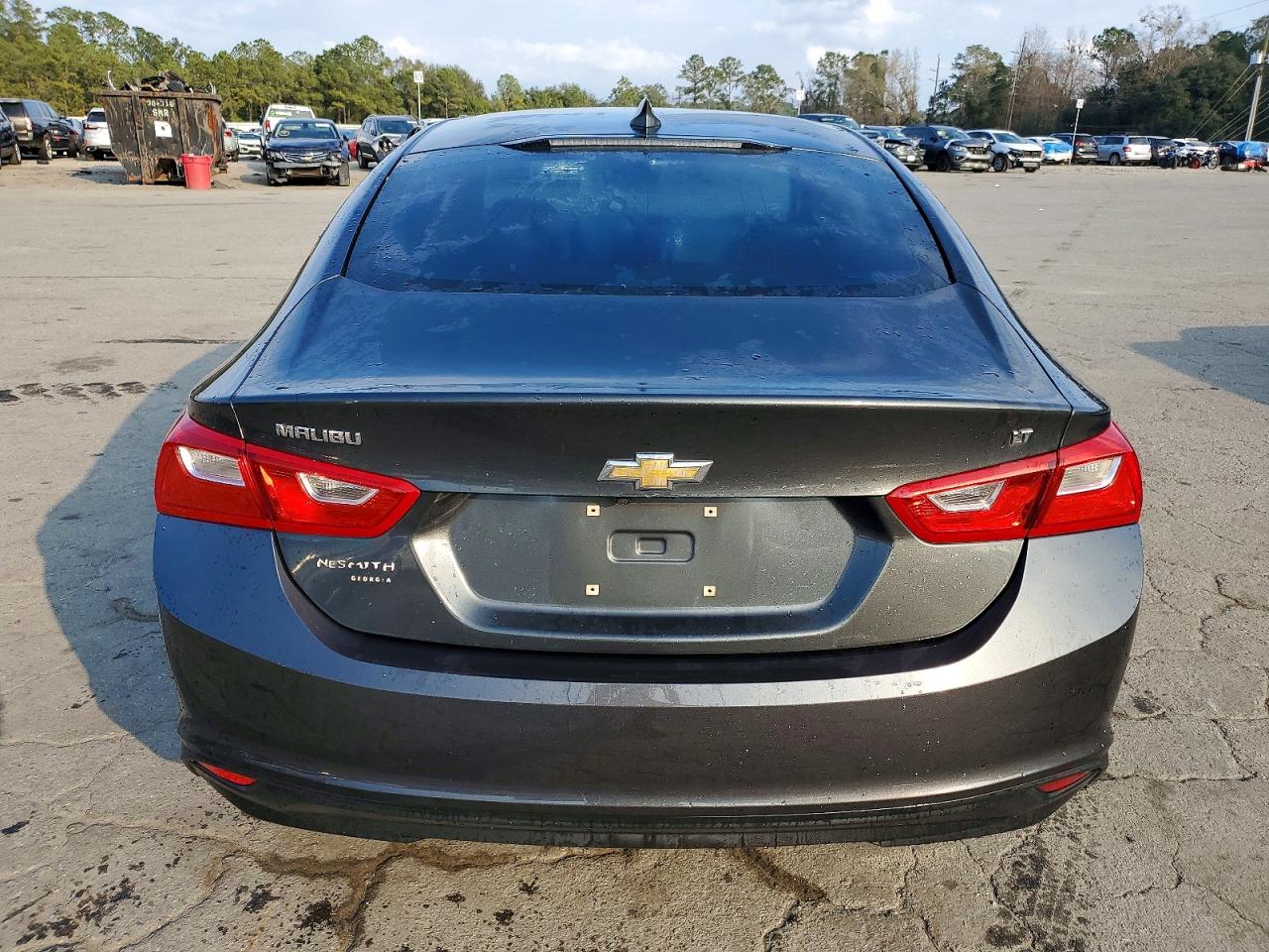 2016 CHEVROLET MALIBU LT photo 6