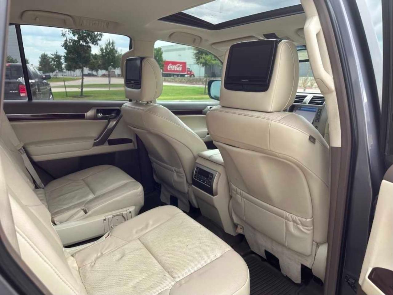 2019 LEXUS GX 460 photo 13