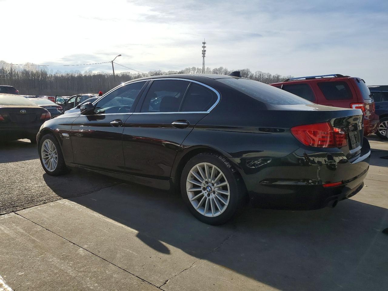 2011 BMW 535 XI photo 2