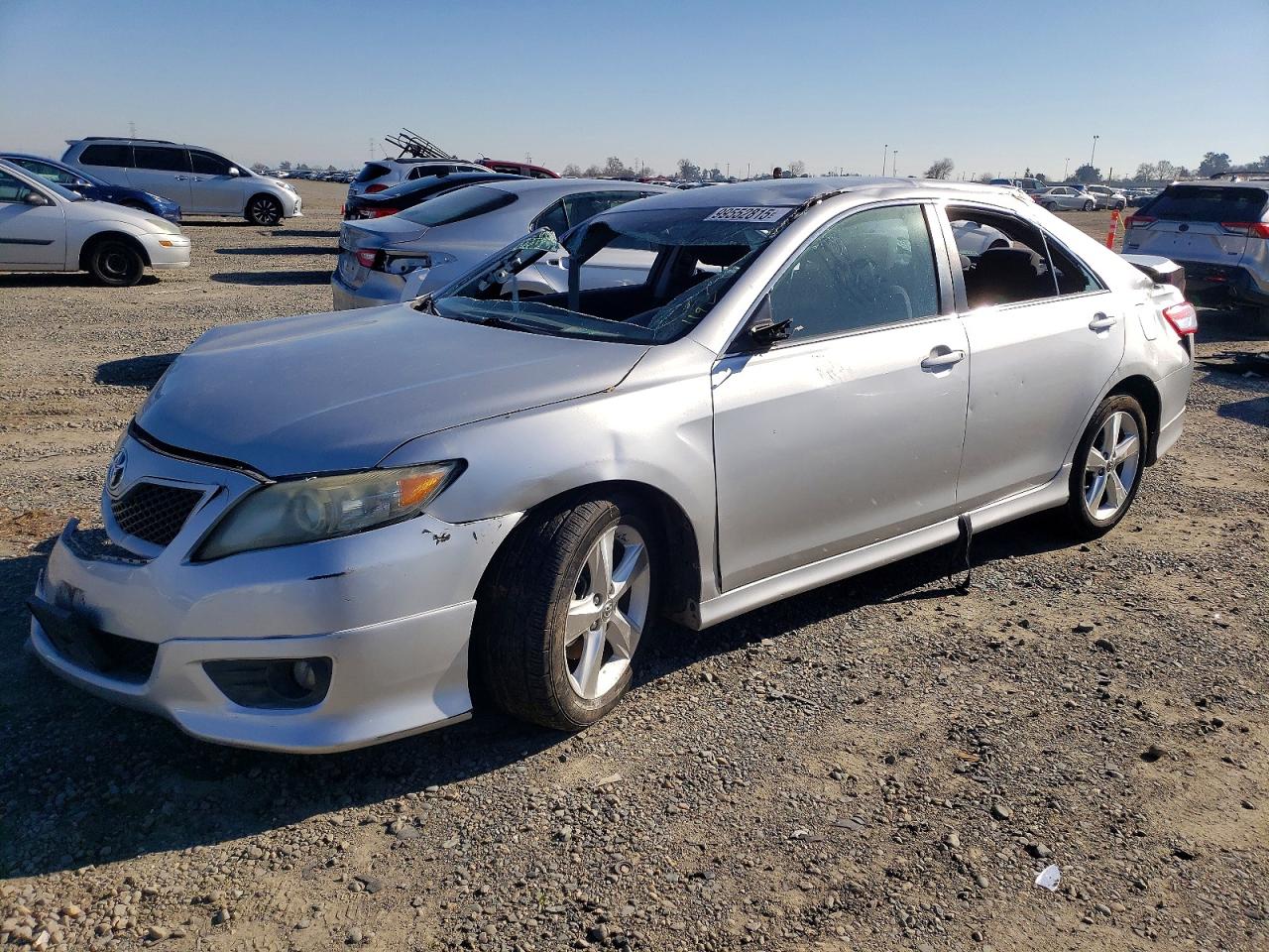2011 TOYOTA CAMRY