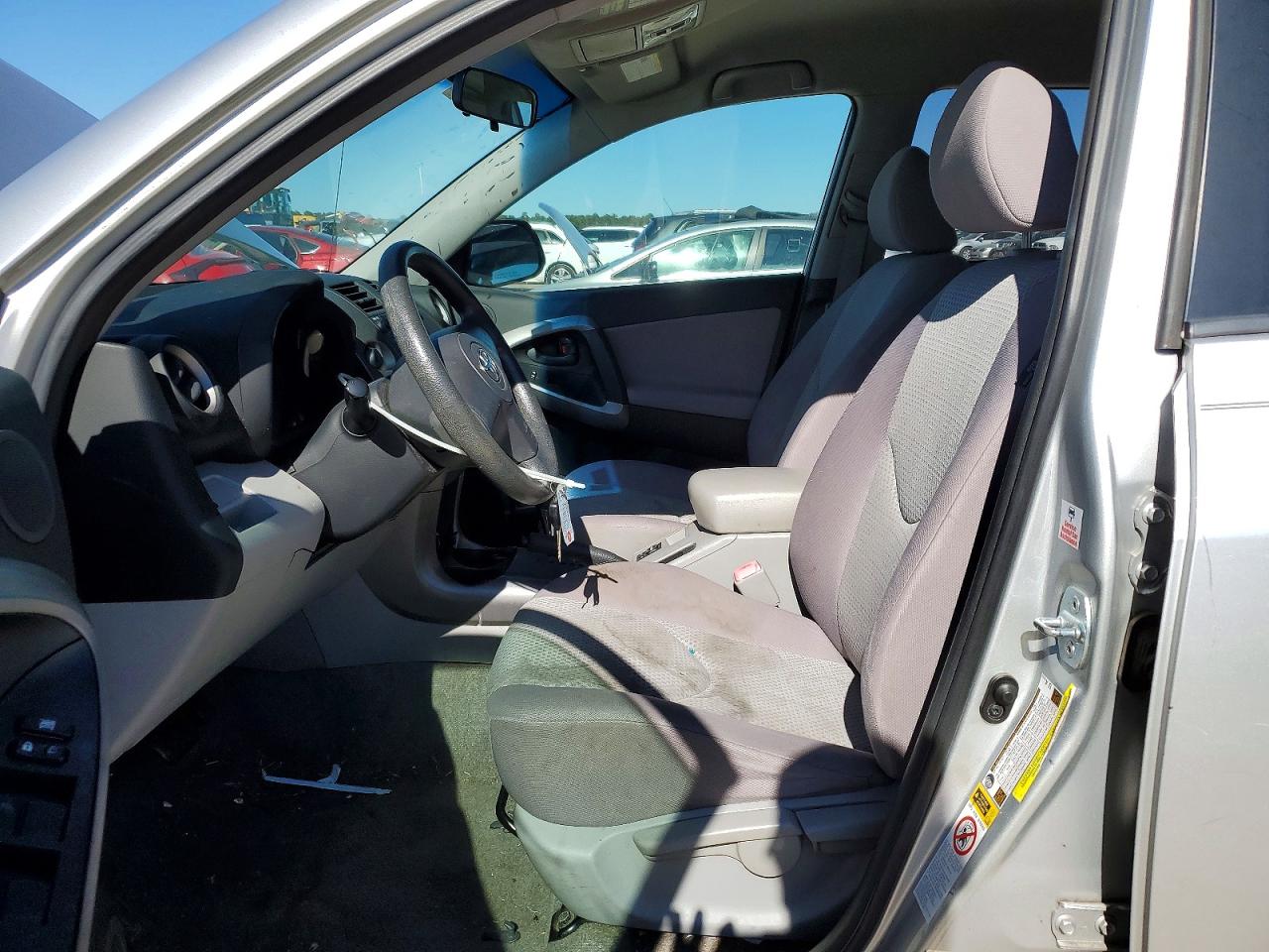 2008 TOYOTA RAV4 photo 7