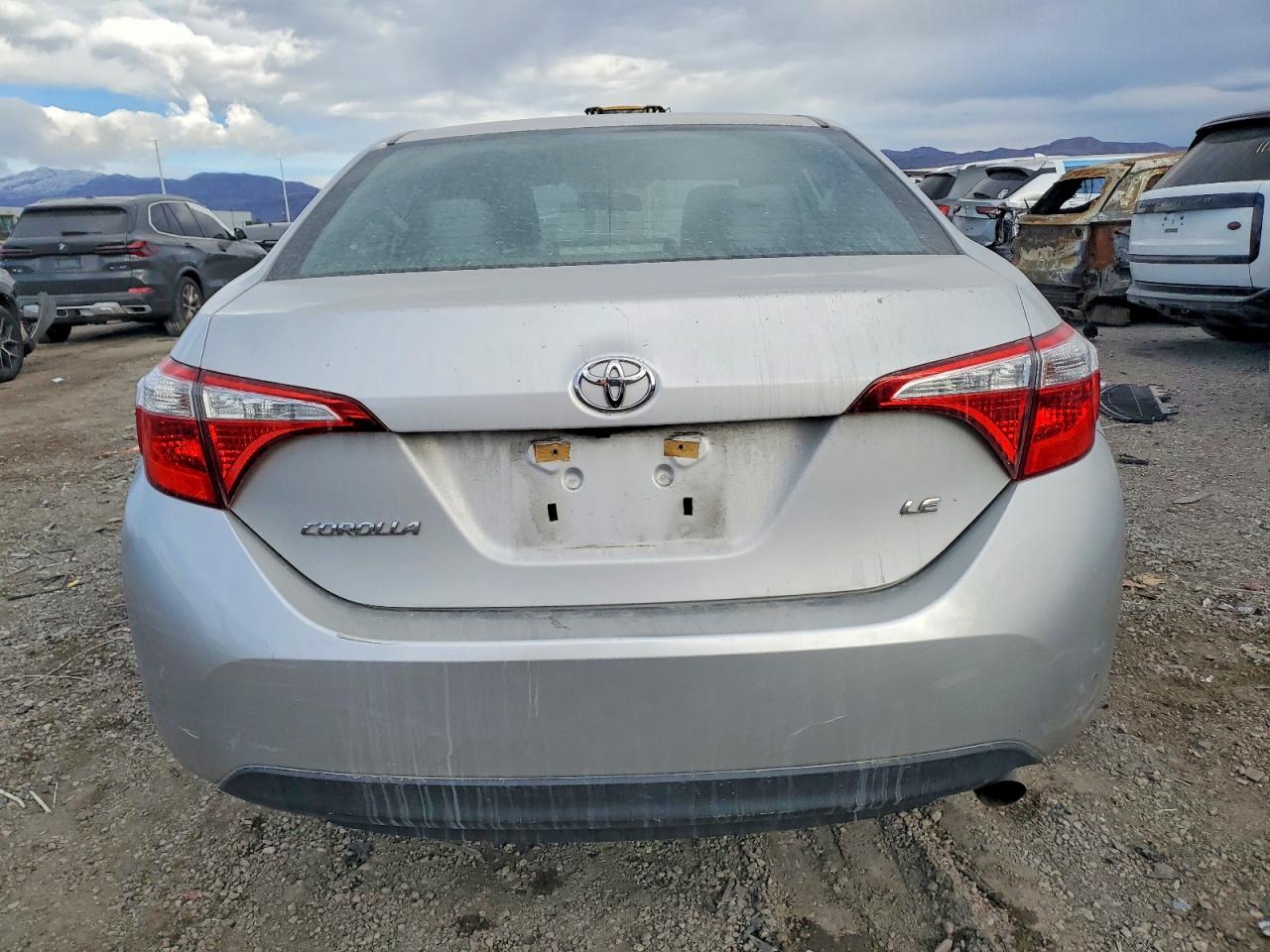 2016 TOYOTA COROLLA L photo 6