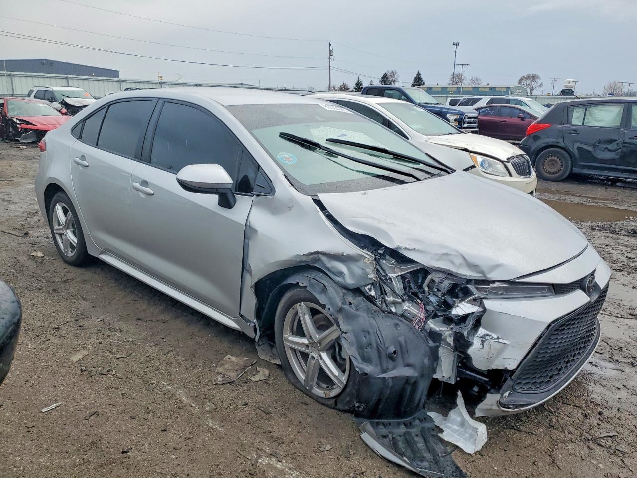 2022 TOYOTA COROLLA LE photo 4