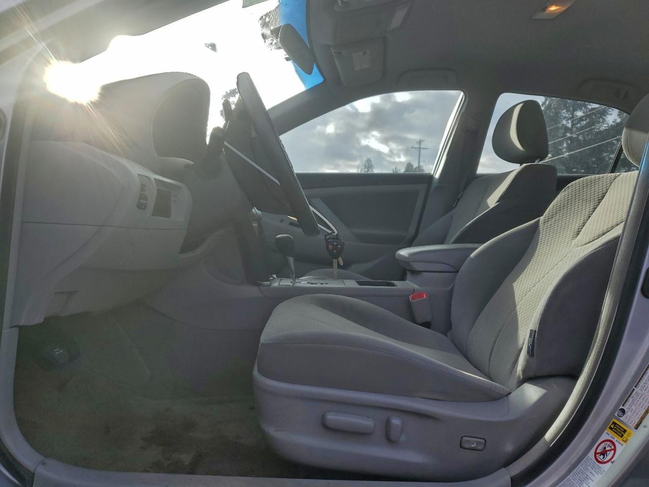2009 TOYOTA CAMRY BASE photo 7