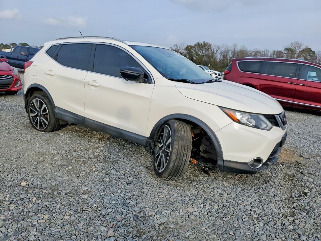 2019 NISSAN ROGUE SPORT S photo 4