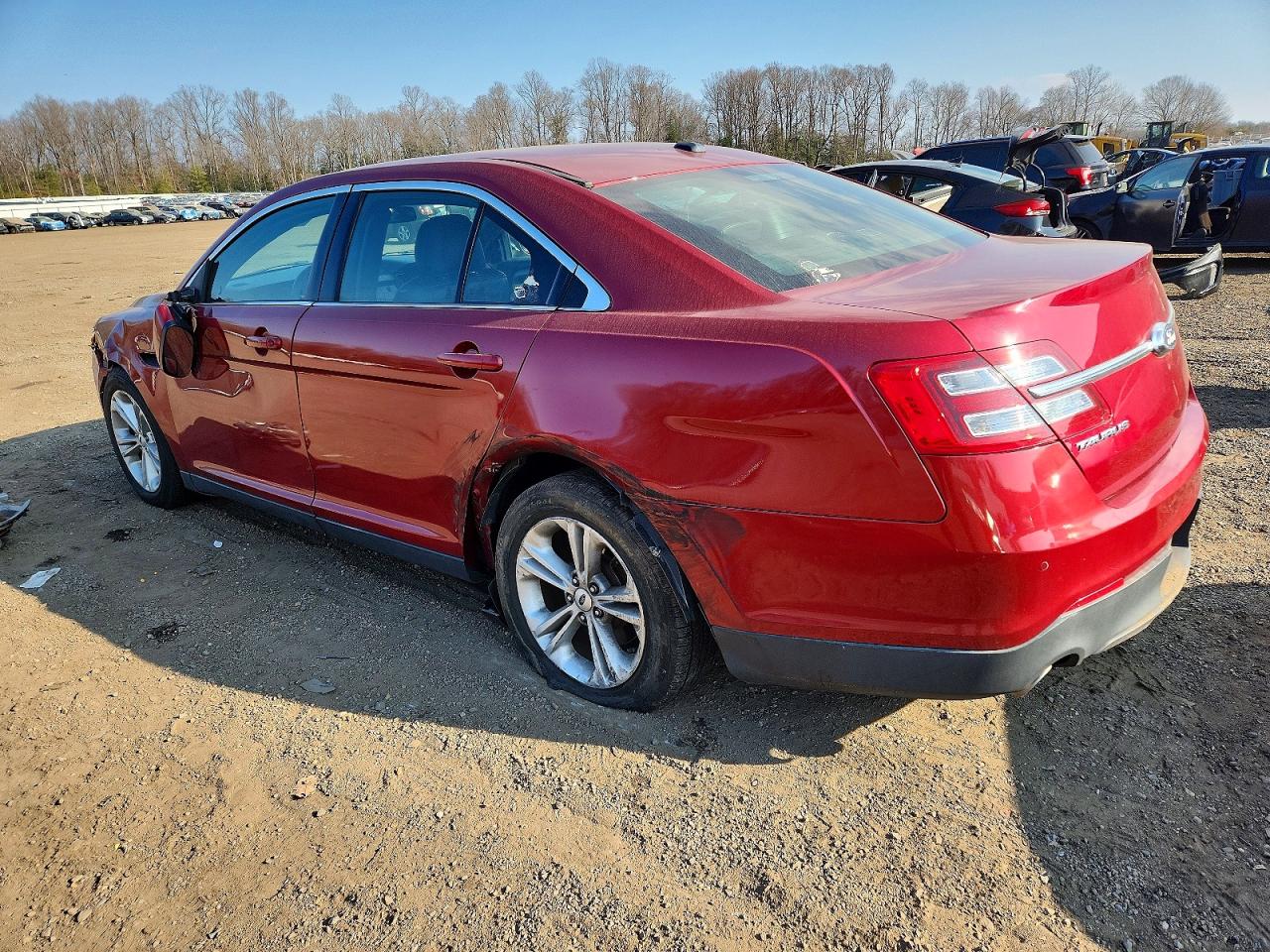 2016 FORD TAURUS SEL photo 2