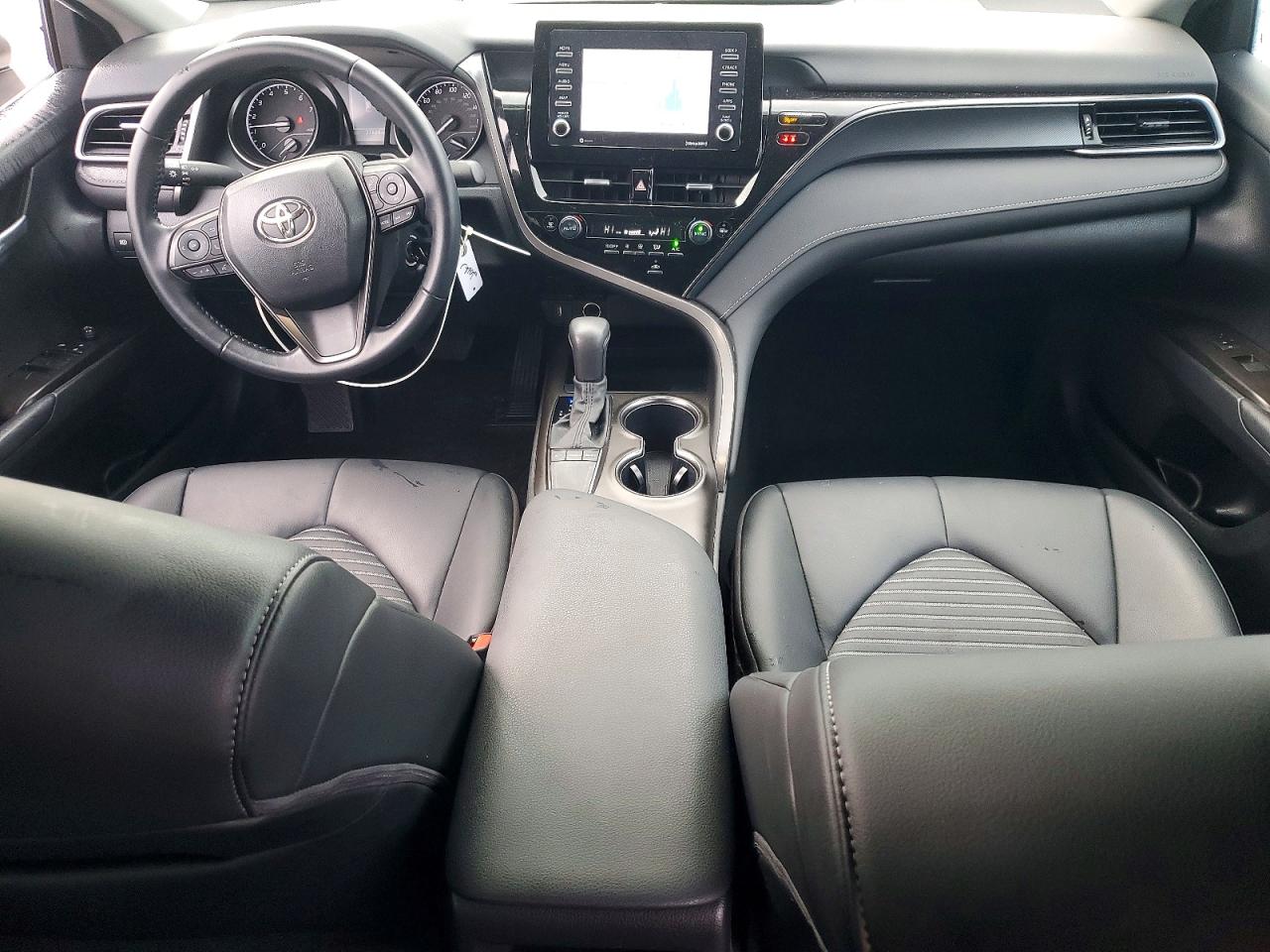 2024 TOYOTA CAMRY SE NIGHT SHADE photo 8