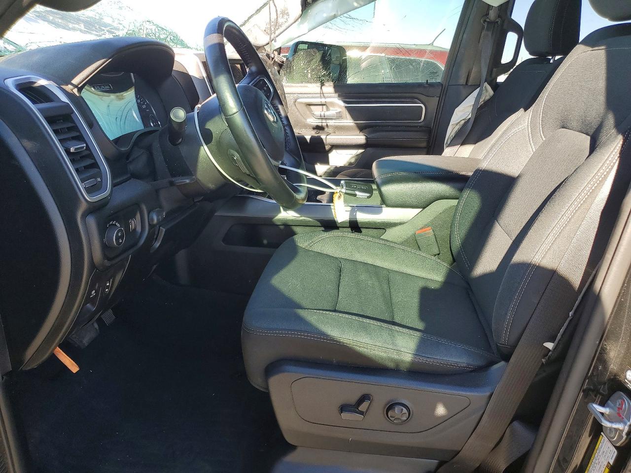 2021 RAM 1500 BIG HORN/LONE STAR photo 7