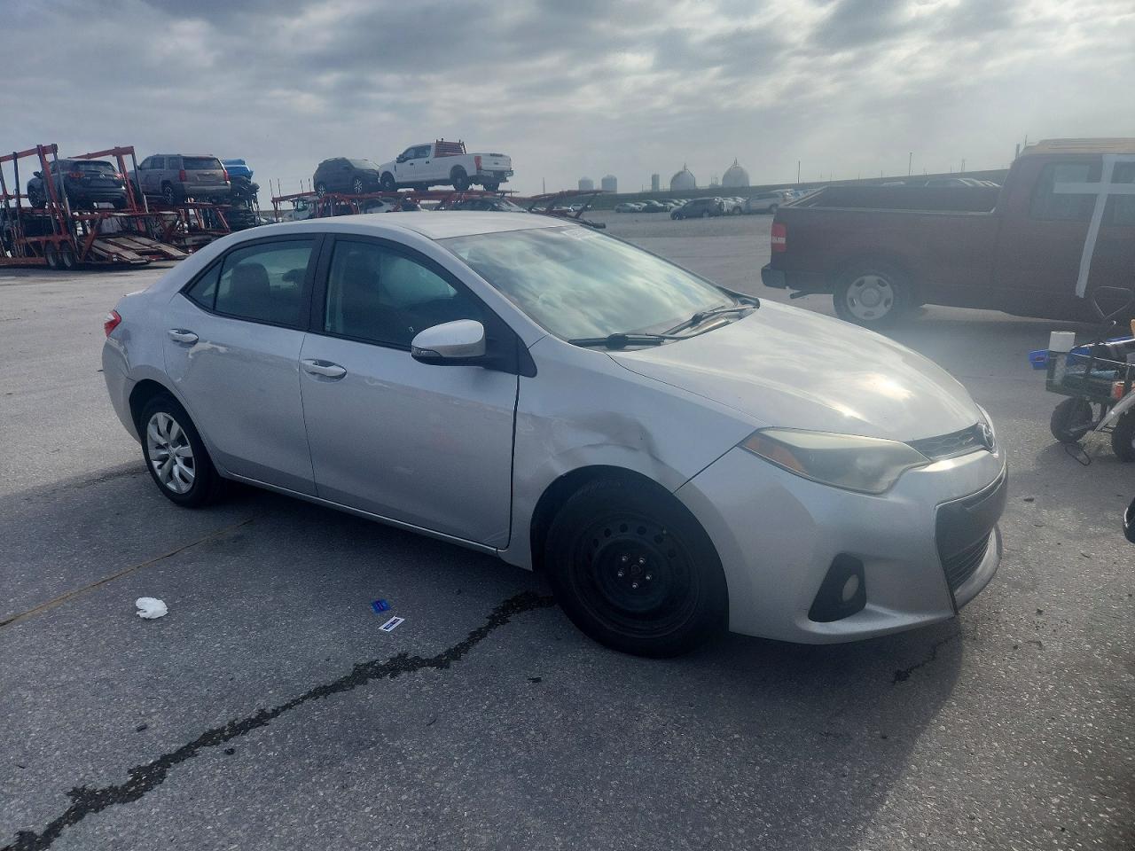 2015 TOYOTA COROLLA L photo 7