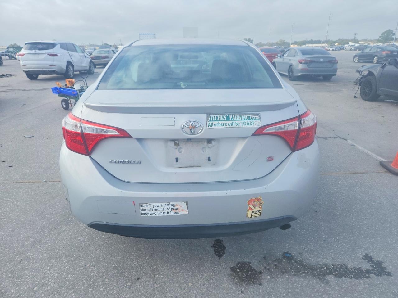 2015 TOYOTA COROLLA L photo 11