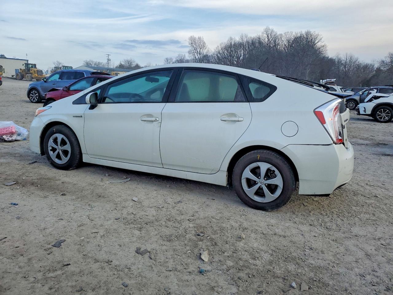 2014 TOYOTA PRIUS photo 2