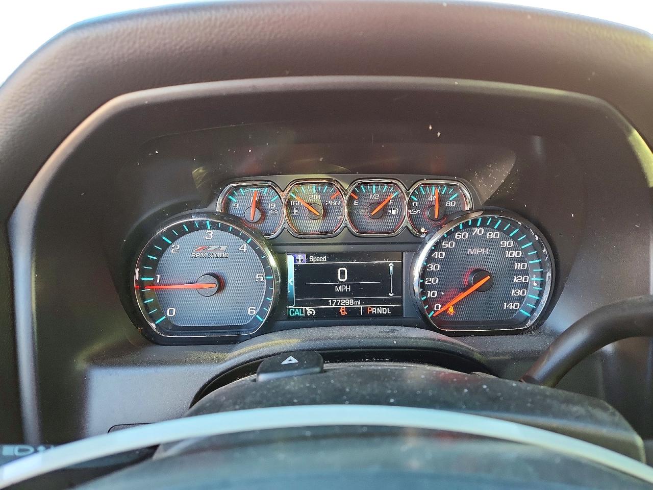 2018 CHEVROLET SILVERADO K1500 LT photo 9