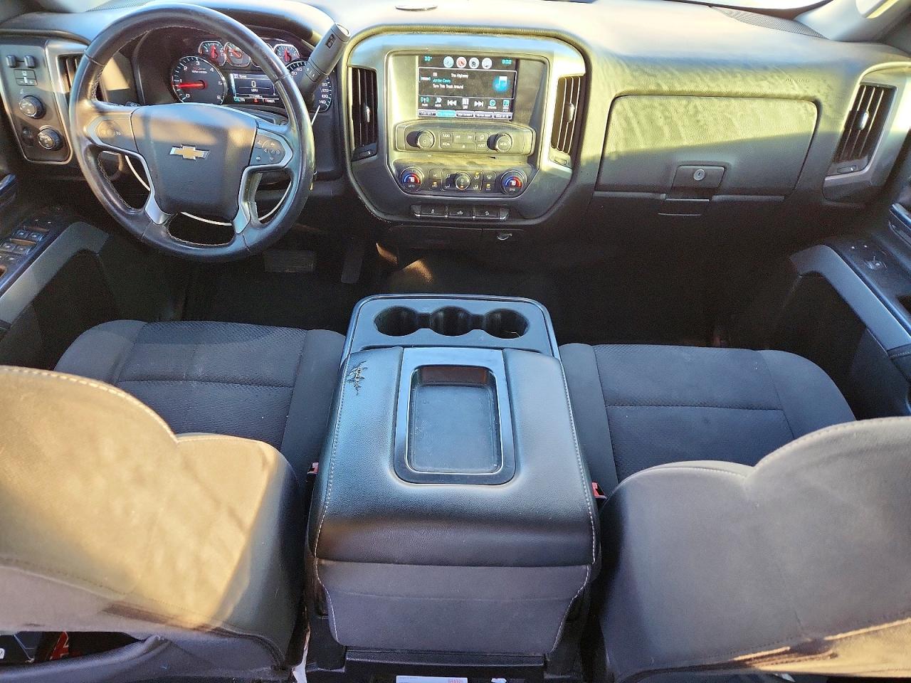 2018 CHEVROLET SILVERADO K1500 LT photo 8