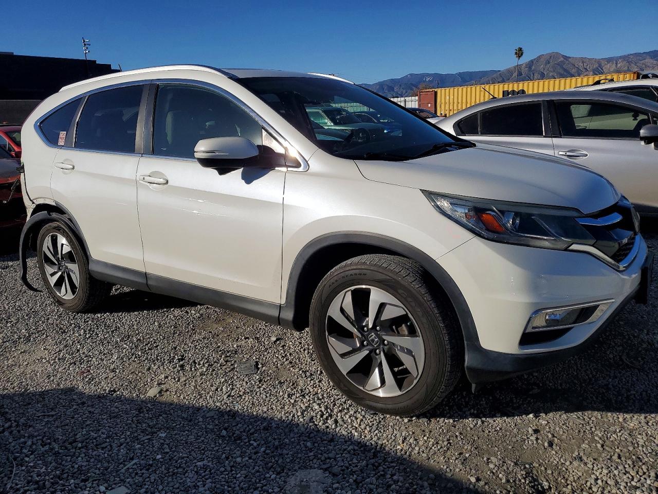 2016 HONDA CR-V TOURING photo 4