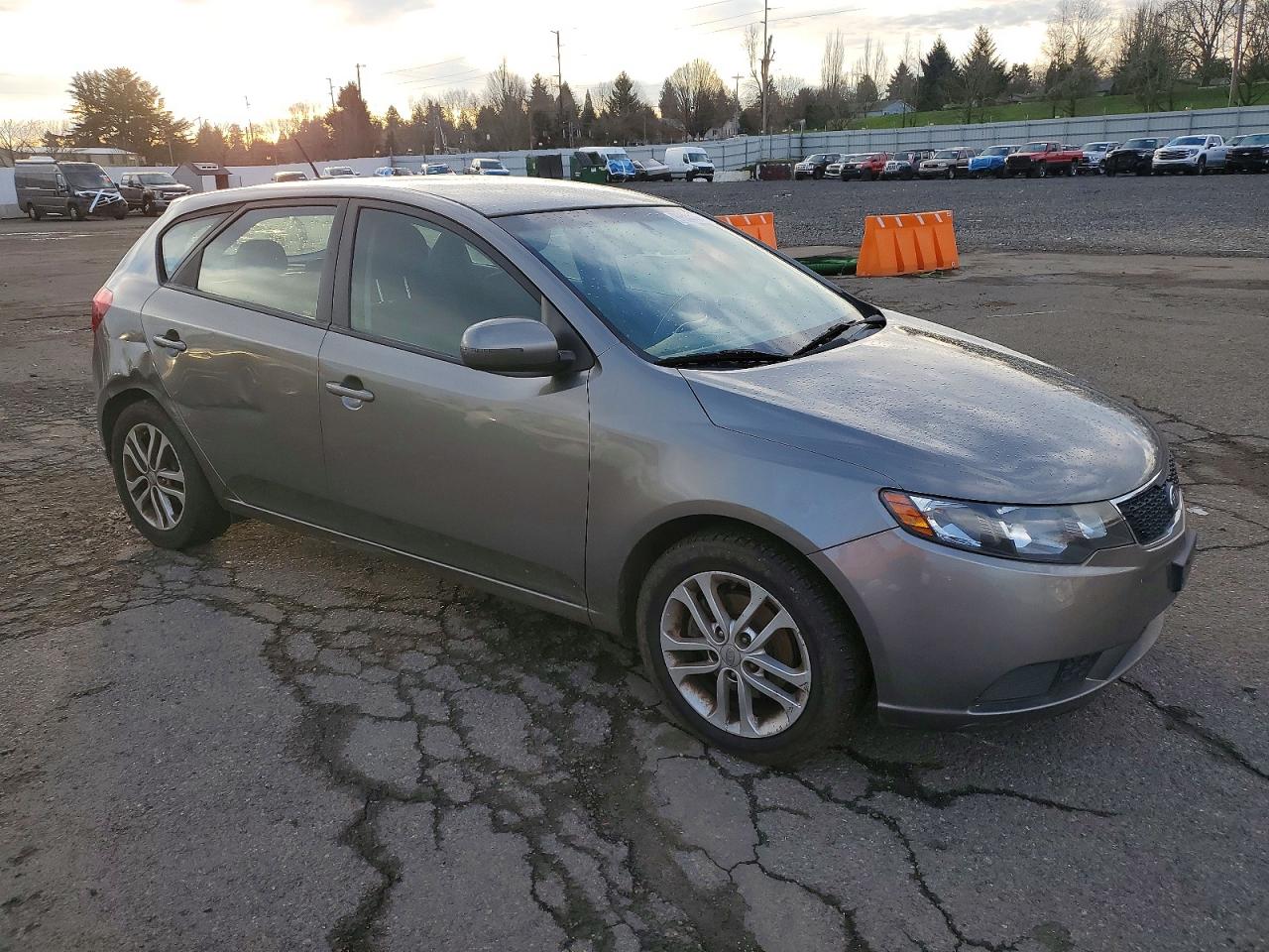 2012 KIA FORTE EX photo 4
