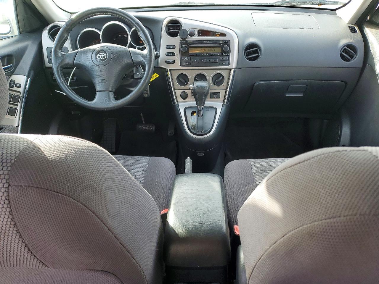 2005 TOYOTA COROLLA MATRIX XR photo 8