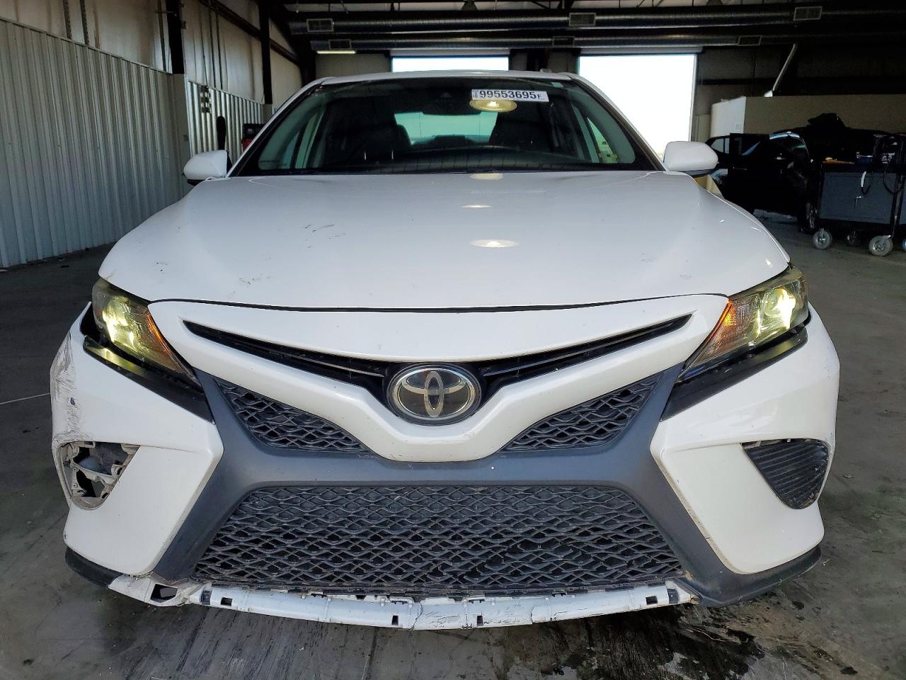 2019 TOYOTA CAMRY L photo 5