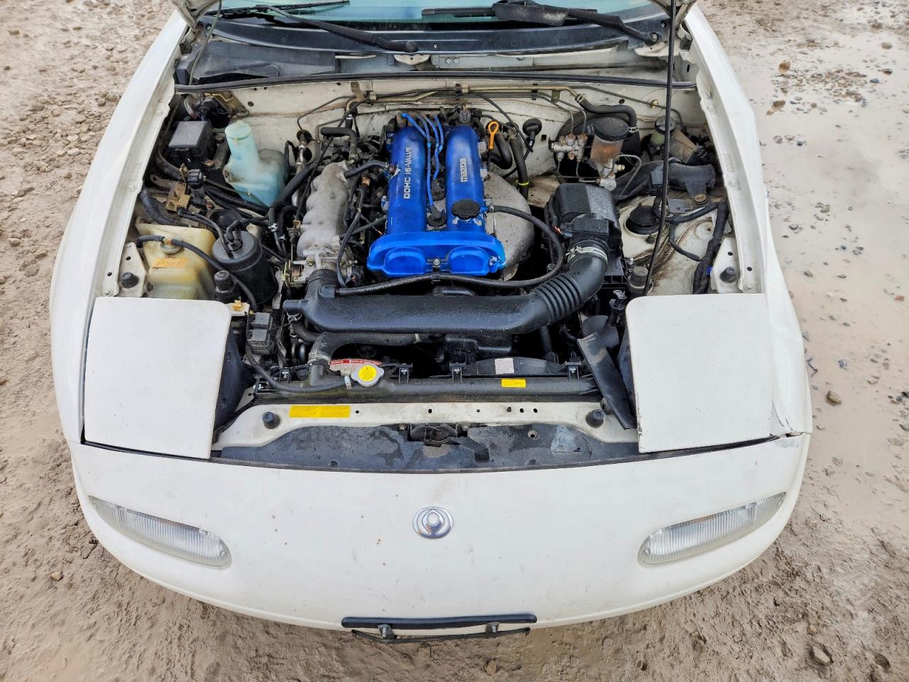 1997 MAZDA MX-5 MIATA photo 11
