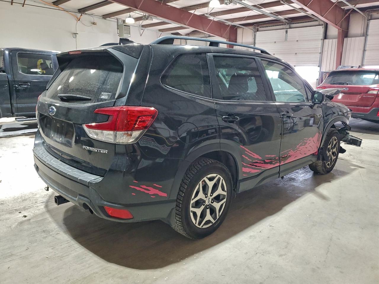 2019 SUBARU FORESTER PREMIUM photo 3
