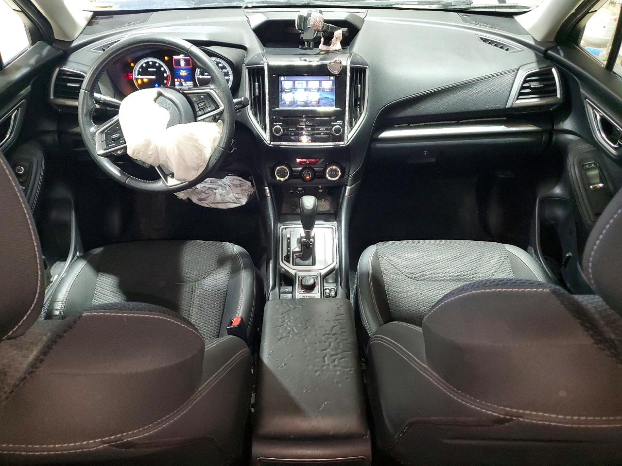 2019 SUBARU FORESTER PREMIUM photo 8