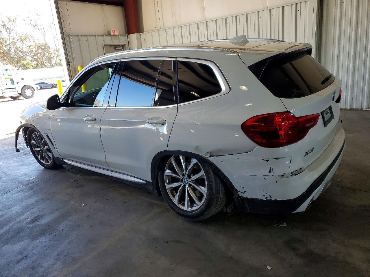 2019 BMW X3 SDRIVE30I photo 3