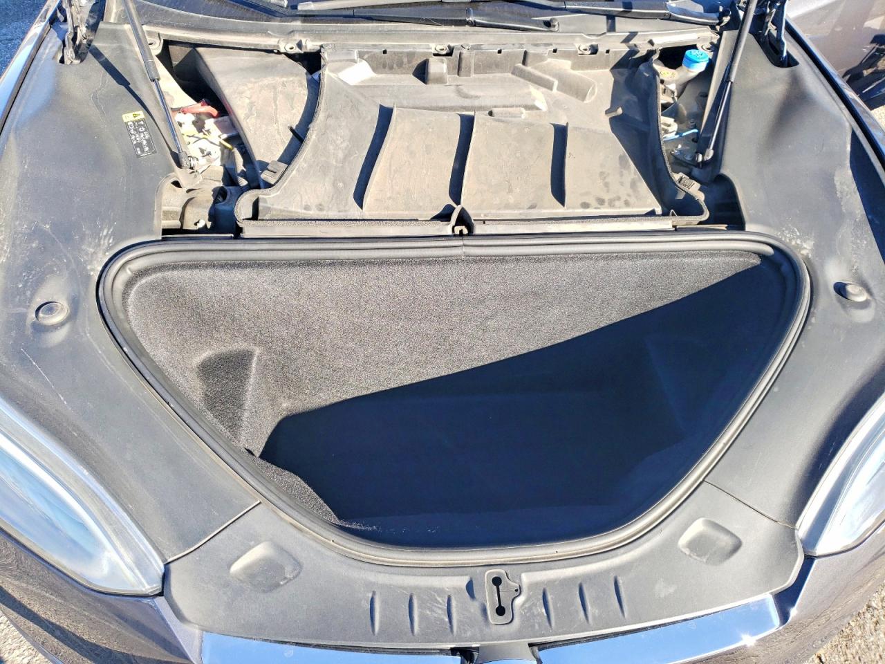 2018 TESLA MODEL S photo 11