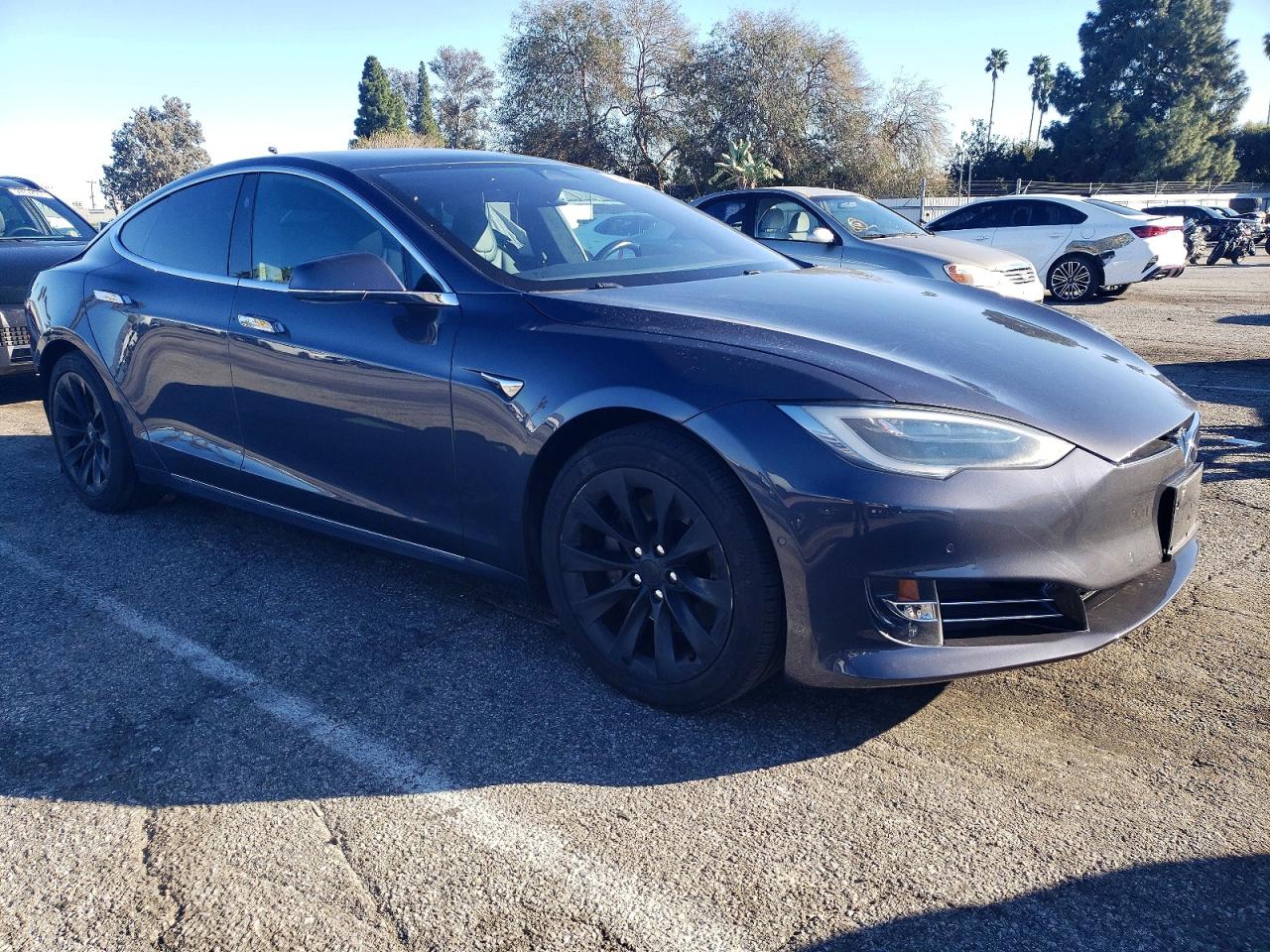 2018 TESLA MODEL S photo 4