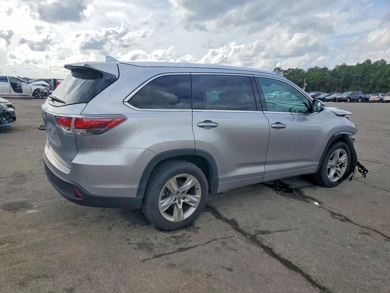 2016 TOYOTA HIGHLANDER LIMITED photo 3