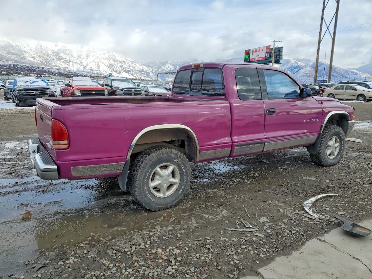 1997 DODGE DAKOTA photo 3