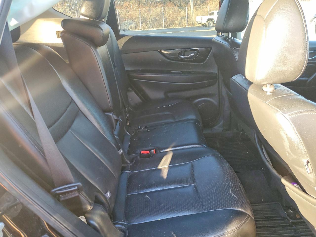 2019 NISSAN ROGUE S photo 11