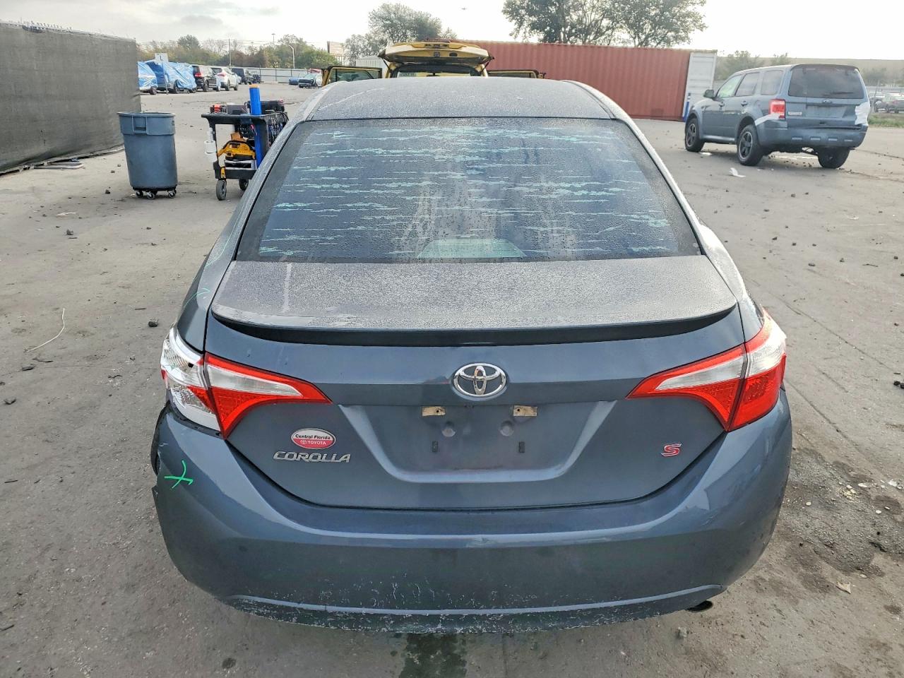 2015 TOYOTA COROLLA L photo 6