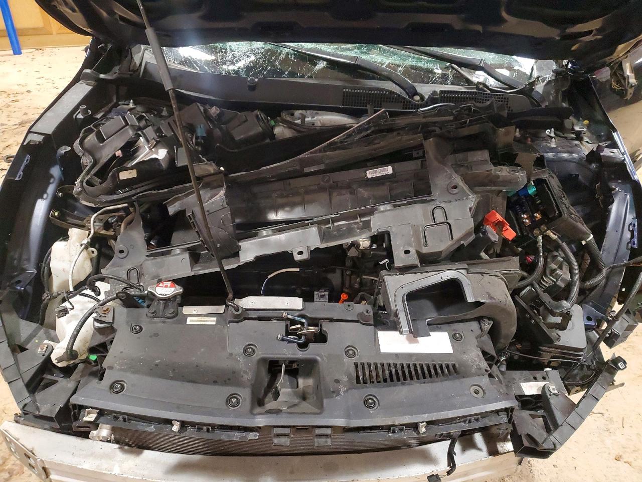 2018 HONDA CR-V LX photo 12