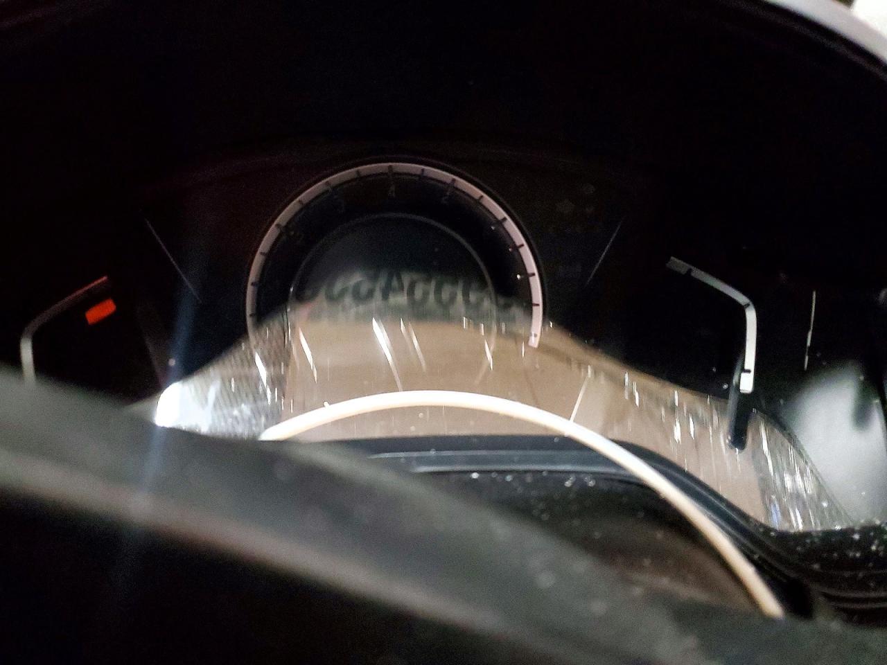 2018 HONDA CR-V LX photo 9