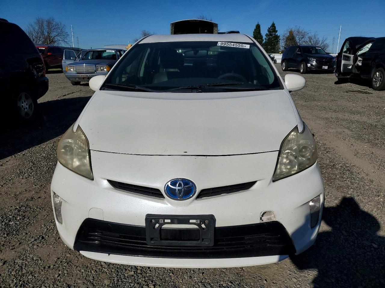 2012 TOYOTA PRIUS TWO photo 5