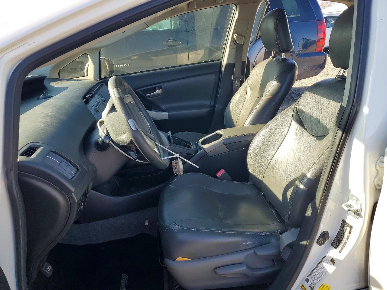 2012 TOYOTA PRIUS TWO photo 7