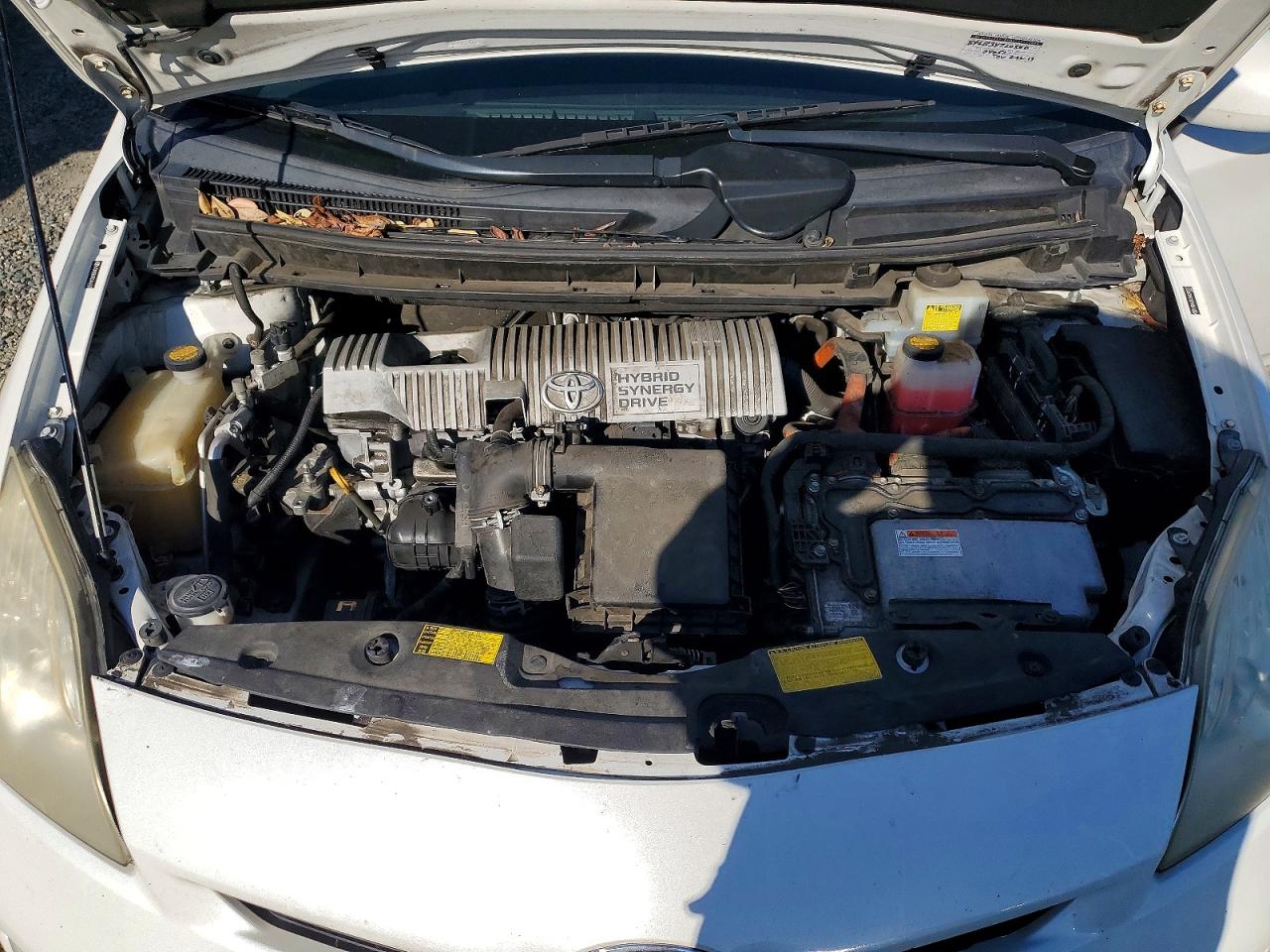 2012 TOYOTA PRIUS TWO photo 11