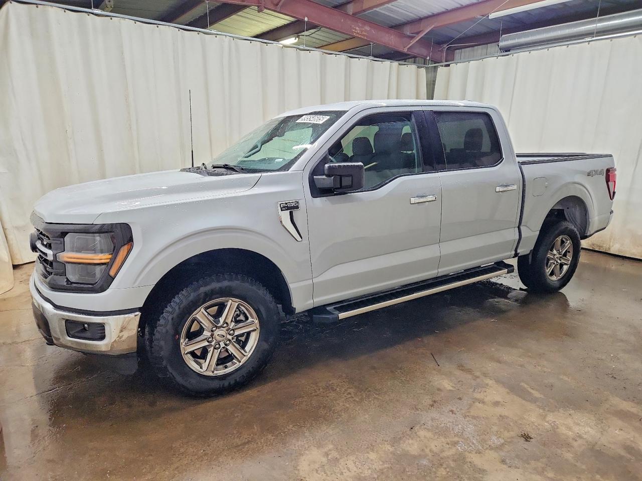 2025 FORD F150