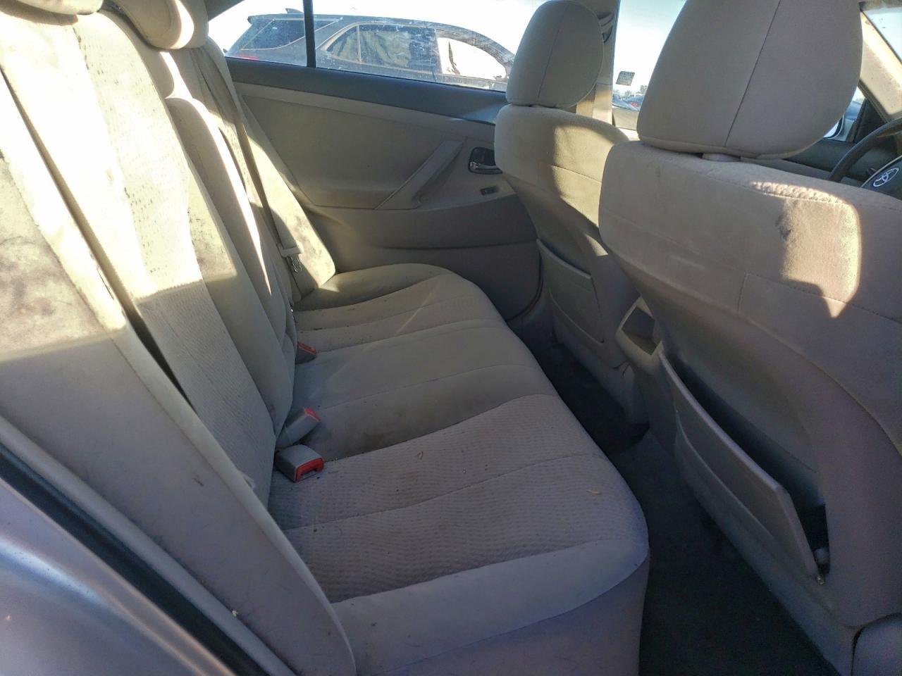 2011 TOYOTA CAMRY BASE photo 10