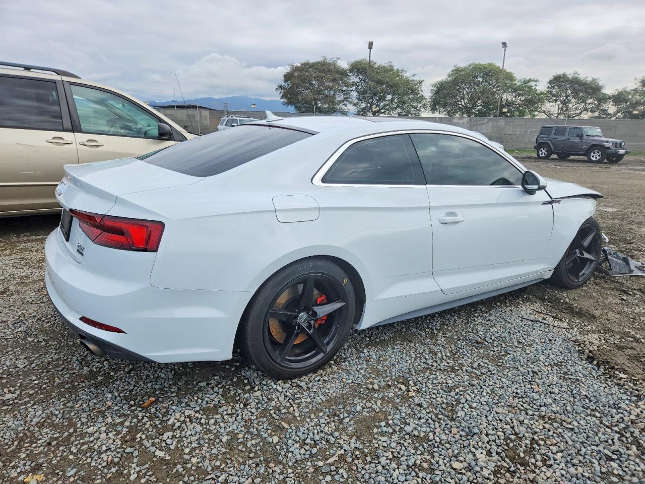2018 AUDI A5 PREMIUM S LINE photo 5