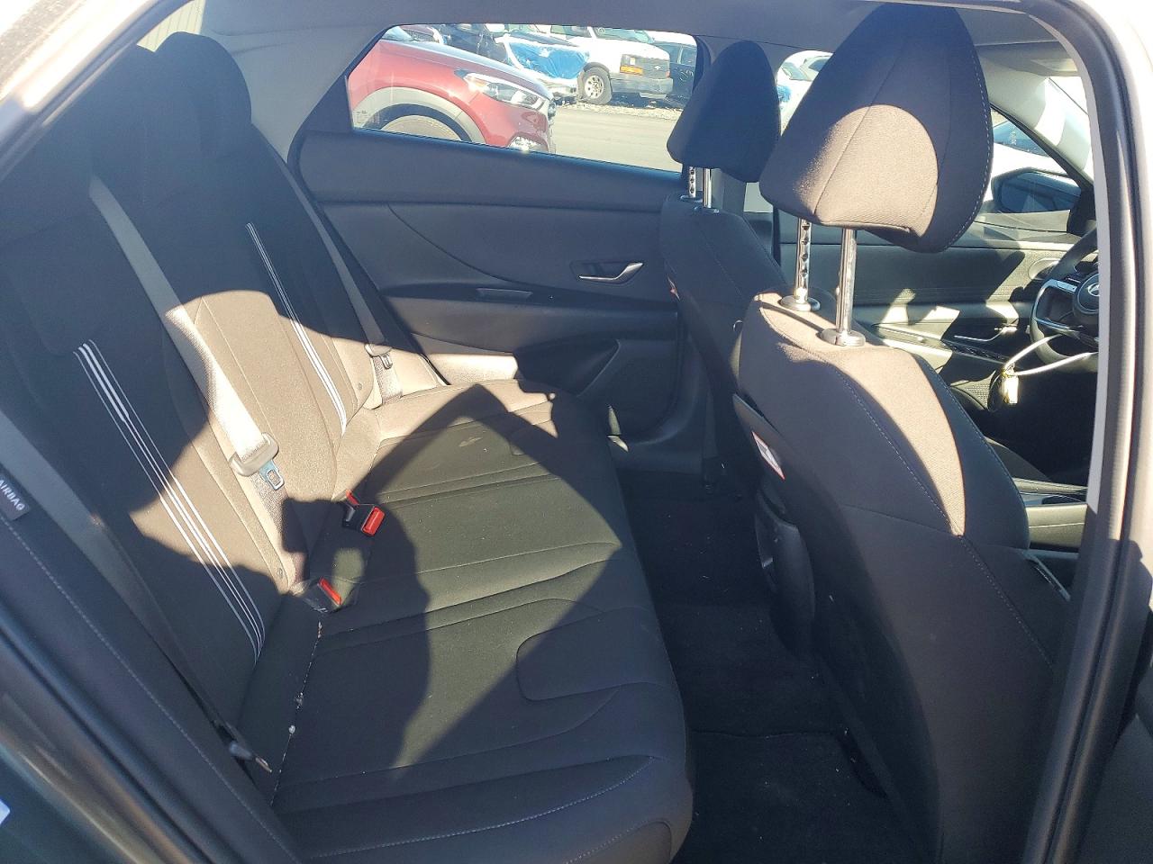2025 HYUNDAI ELANTRA BLUE photo 10