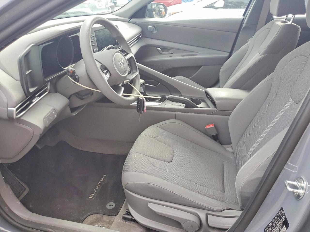2021 HYUNDAI ELANTRA SE photo 7