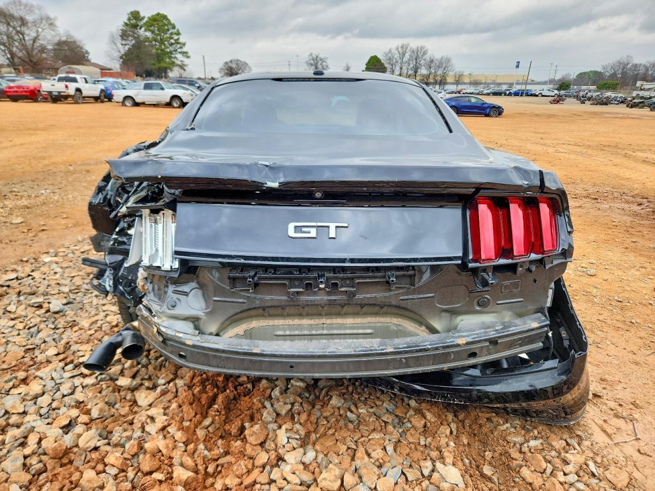 2017 FORD MUSTANG GT photo 6