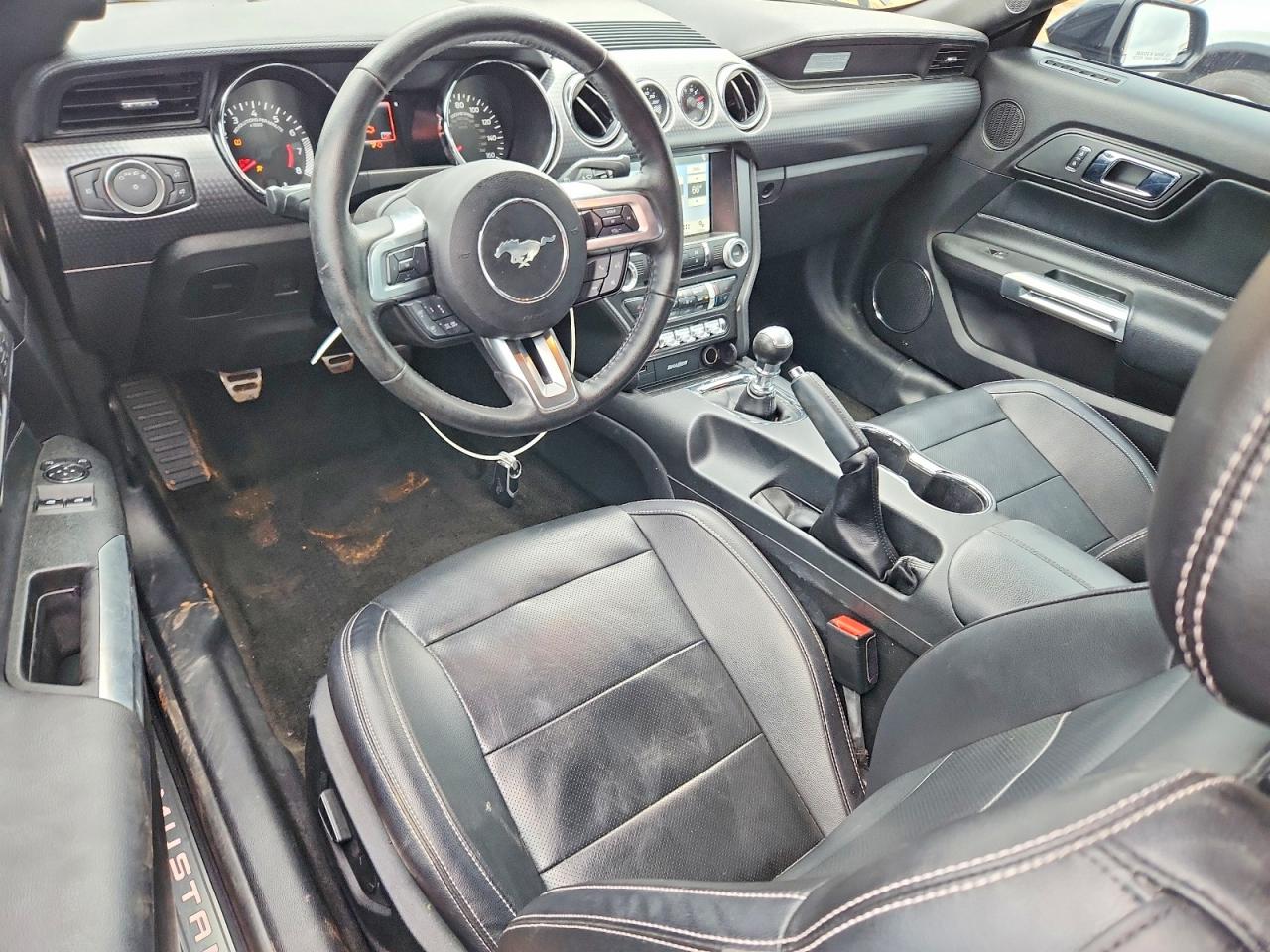 2017 FORD MUSTANG GT photo 8
