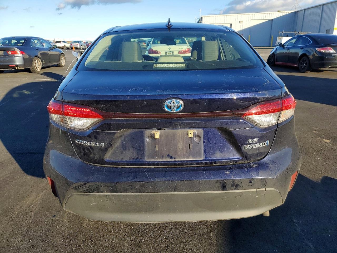 2023 TOYOTA COROLLA LE photo 6