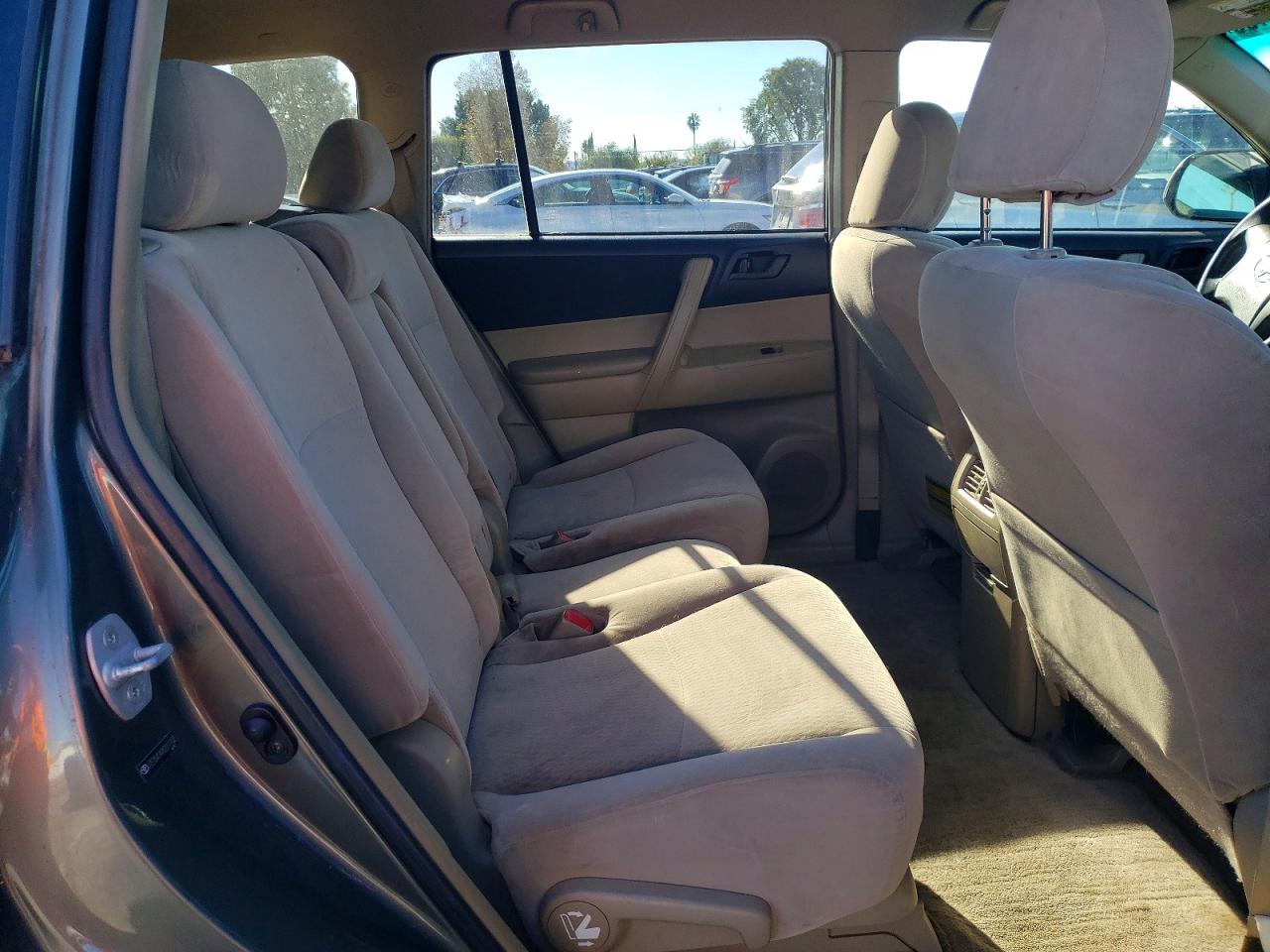 2008 TOYOTA HIGHLANDER photo 21